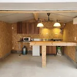 Je M'y Plais *